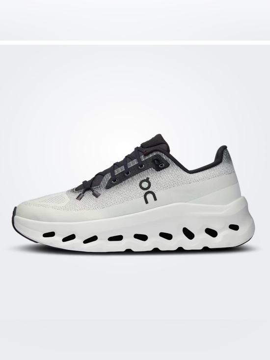On Cloud men Cloudtilt Black | Ivory
BESTSELLER
$170 Running Sneakers Sz 12 main image 14